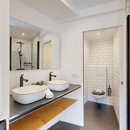 Bluestay 69 - Charmant A Appartement